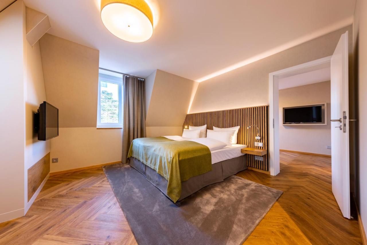 Parkhotel Gueldene Berge Weißenfels Esterno foto
