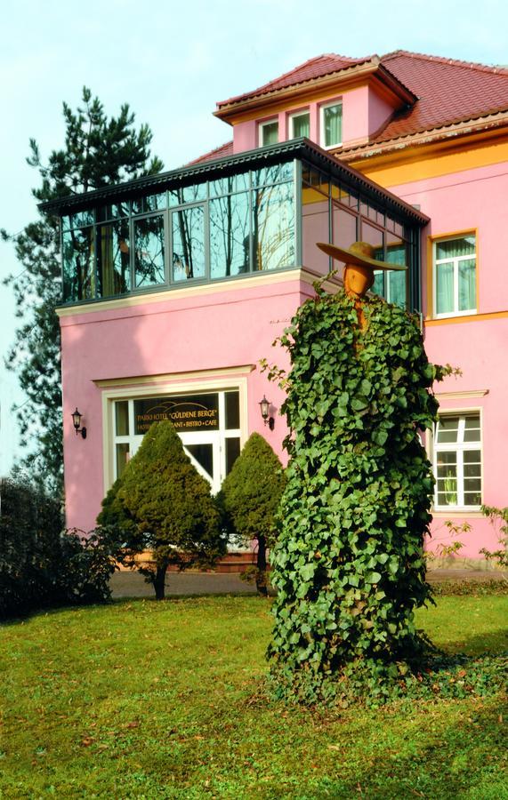Parkhotel Gueldene Berge Weißenfels Esterno foto